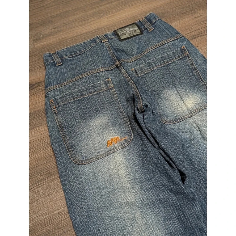 North Peak brand north